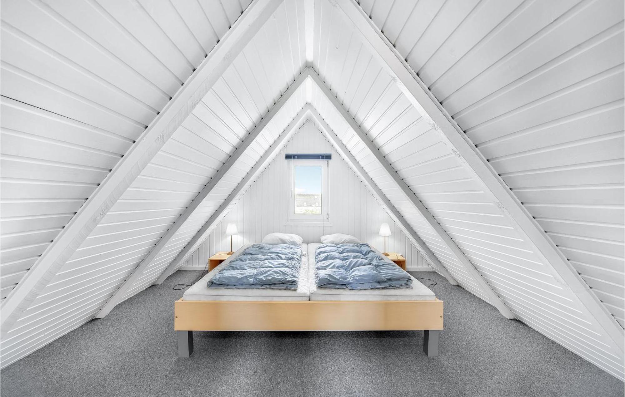 Cozy Home In Hvide Sande Bjerregard Exterior photo